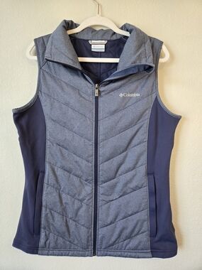 Columbia Women's Navy Quilted Softshell Vest